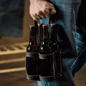 Beer carrier for 4 bottles, in brown