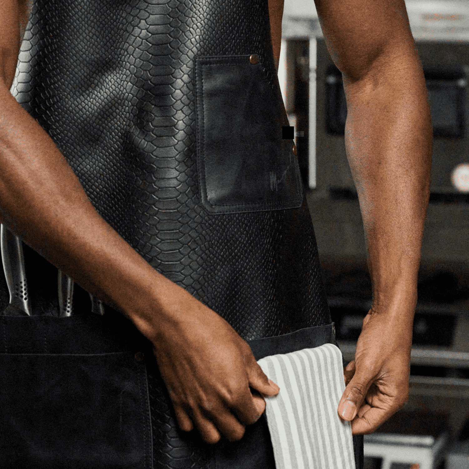 Cooking apron made of leather no. 91 In Dark anaconda, premium quality leather