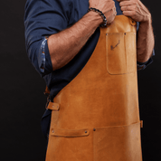 Leather apron No. 67 in Amber made of premium leather