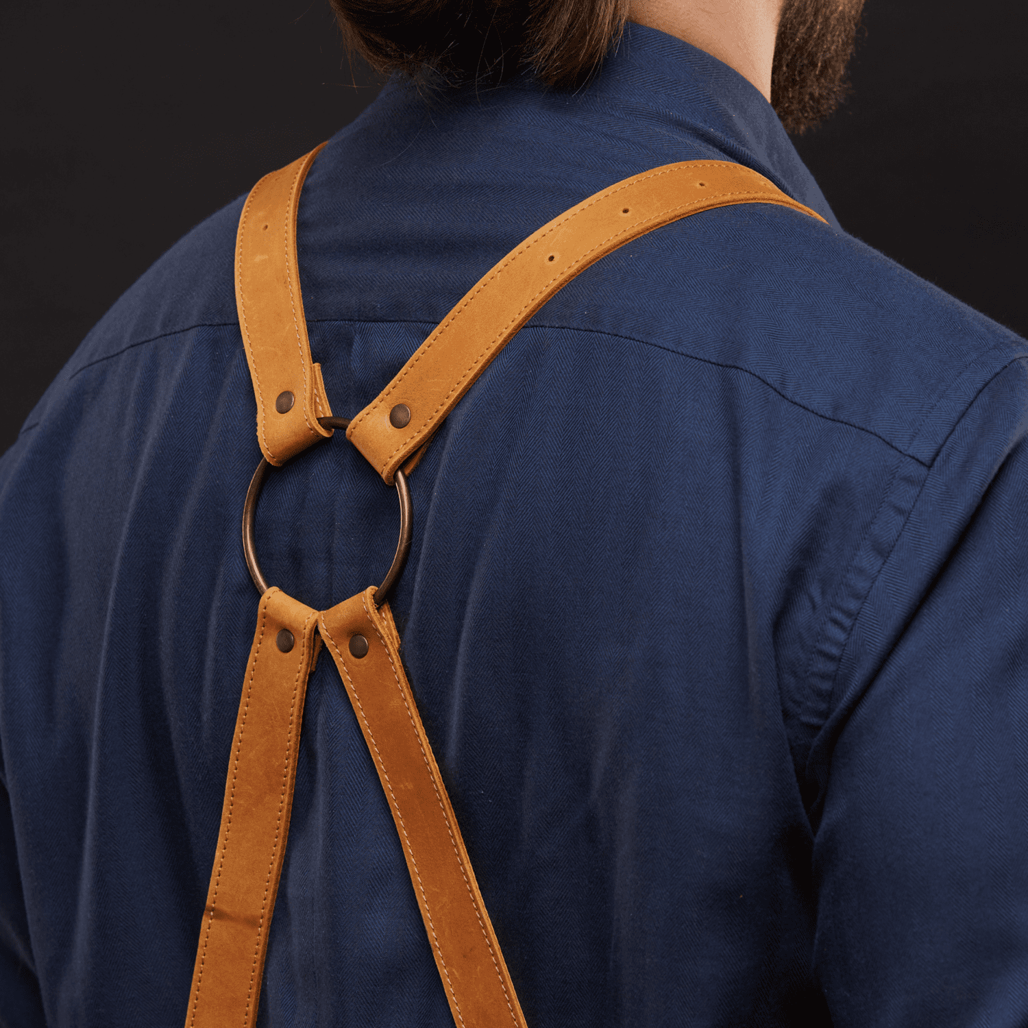 Leather apron No. 67 in Amber made of premium leather