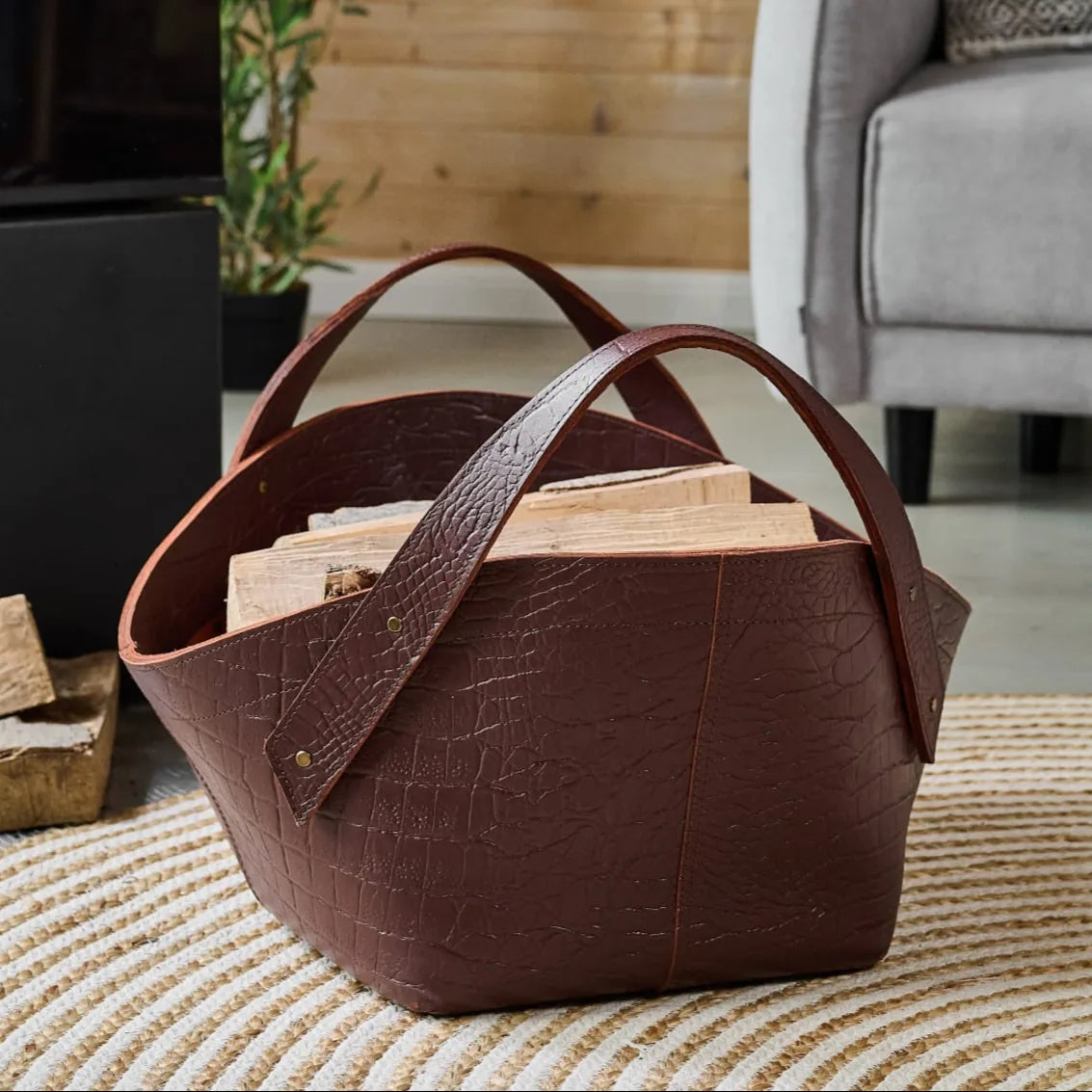 kaminholzkorb_bordeaux_kroko_03.webp