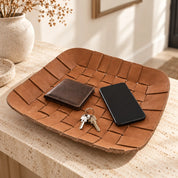 REEF Tray aus Leder – Cognac, Detail