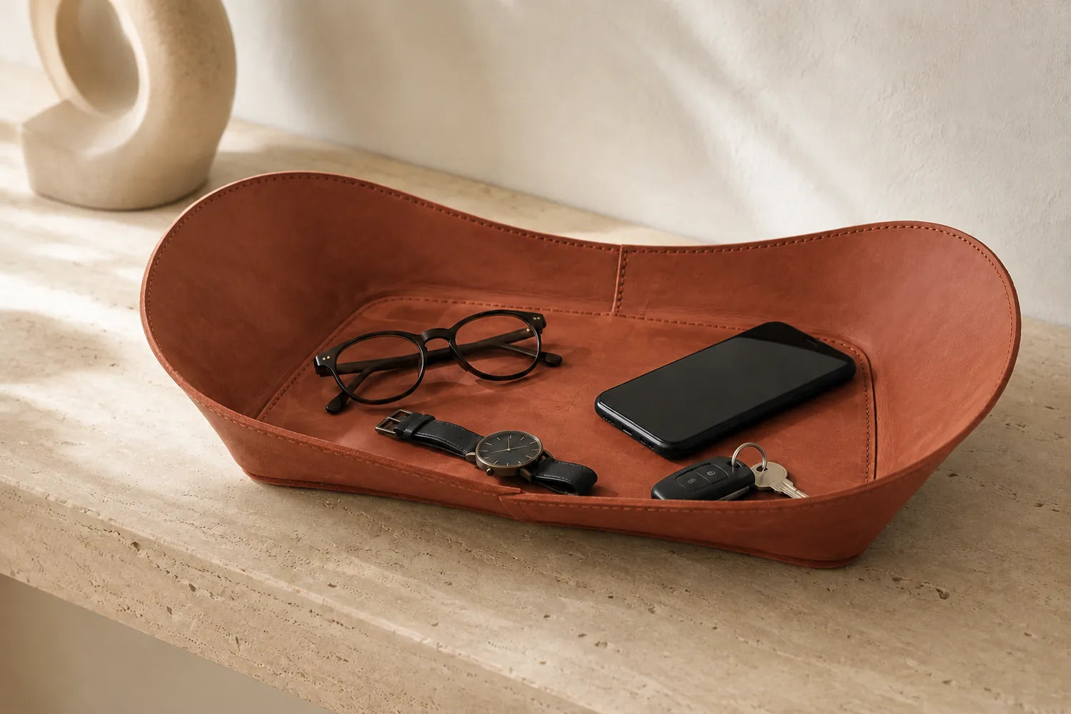 WAVE Tray aus Leder – Cognac