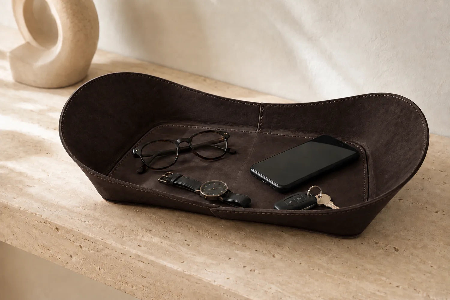 WAVE Tray aus Leder – Dunkle Schokolade